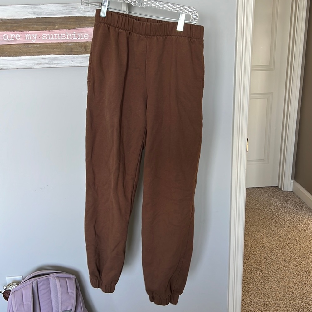 Brandy Melville sweat pants brown